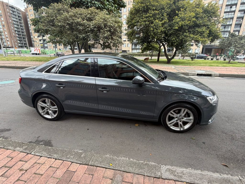 AUDI A3 AMBITION